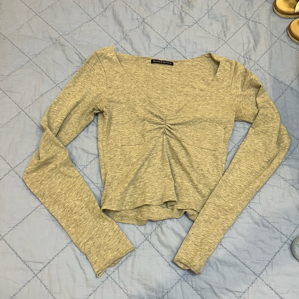 Brandy Melville long sleeve gray